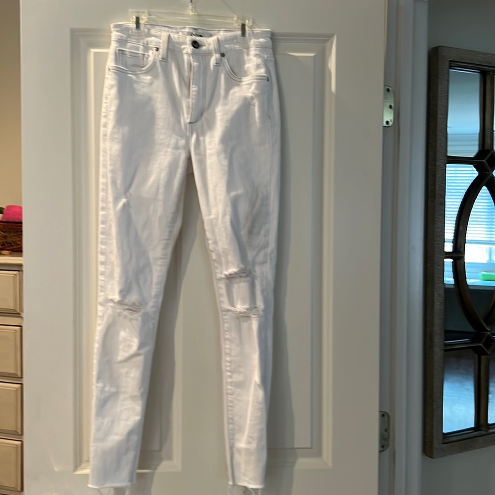 Size 26 Joe’s jeans